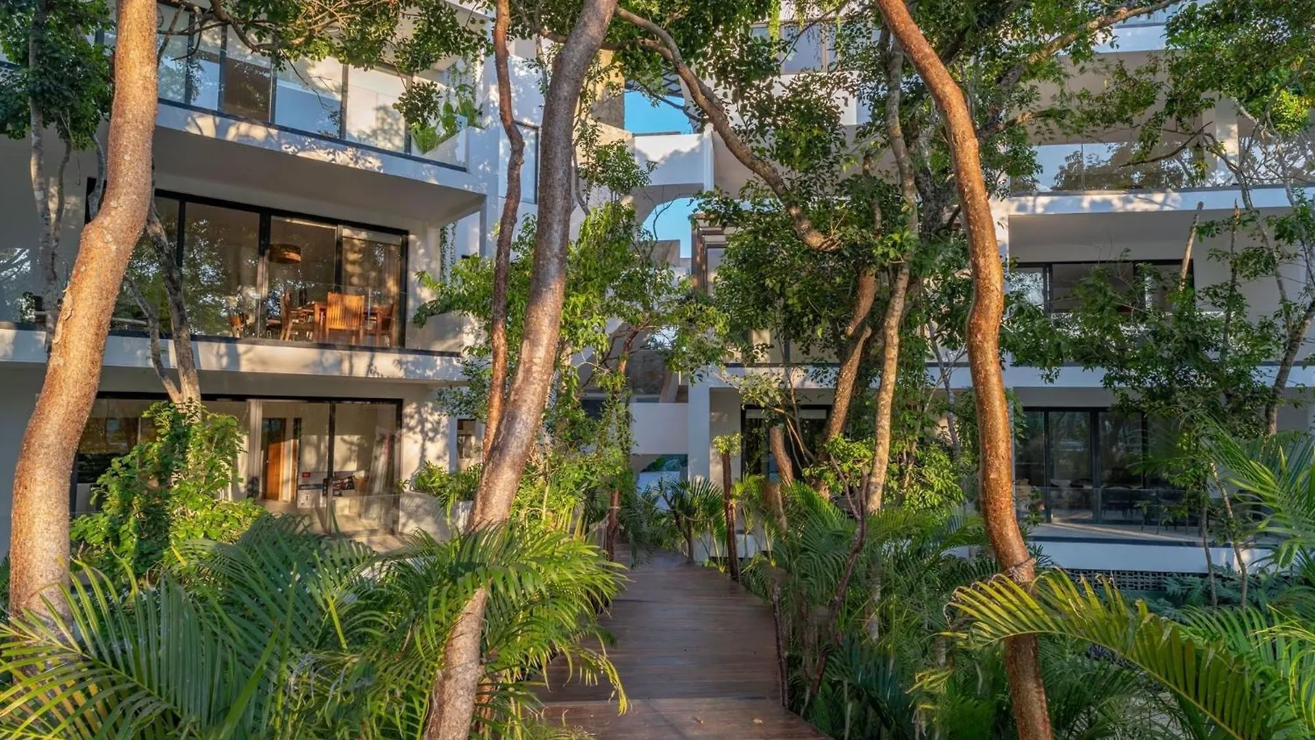 Oasis Yaaxlum Villa Tulum Meksika